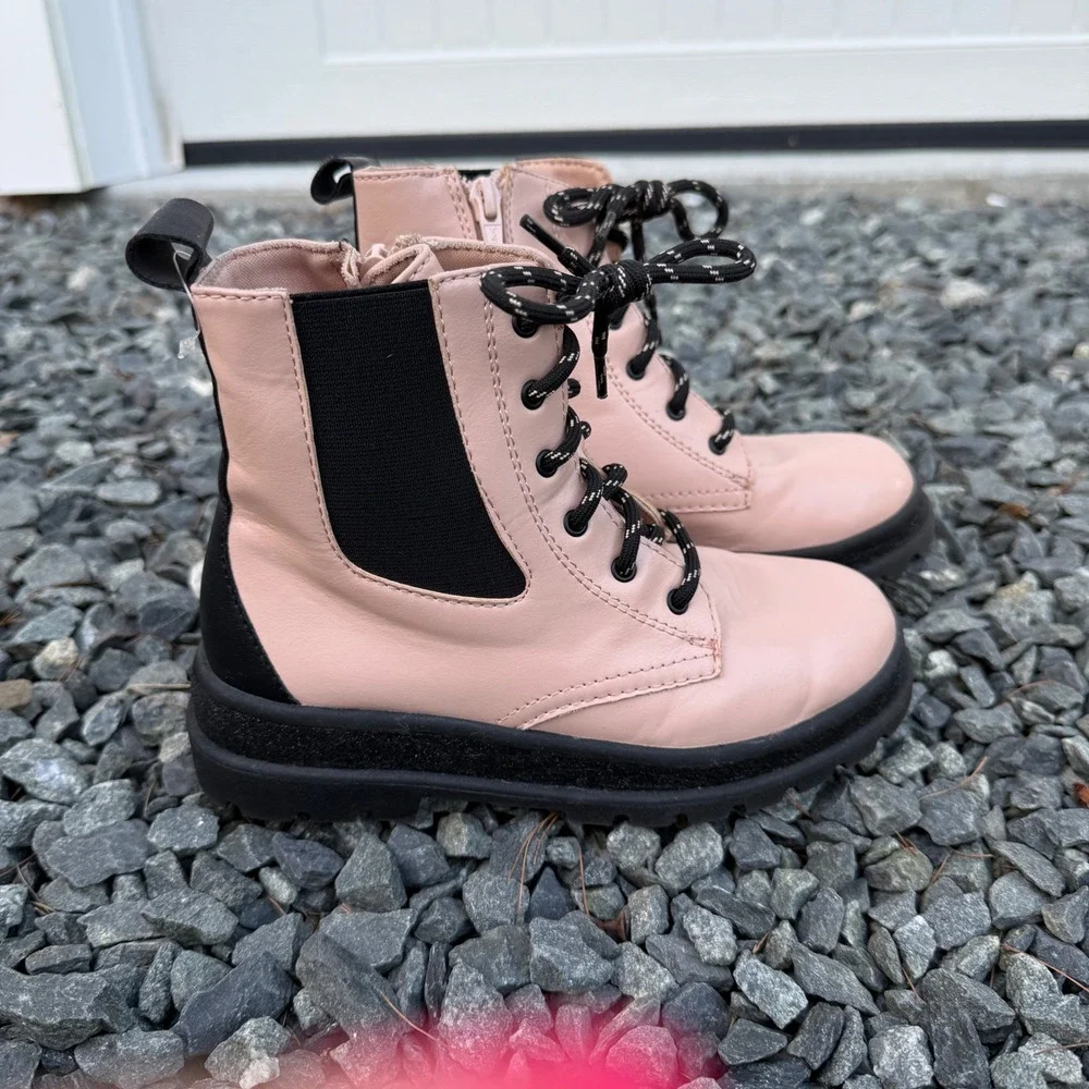 Wonder Nation Girls Pink Combat Boots Glitter Lug Sole Heart Tread Size 2
